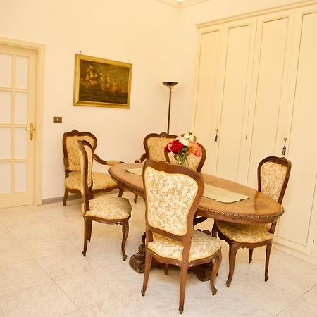 Bed and Breakfast La Terrazza Di Dante à Naples Extérieur photo