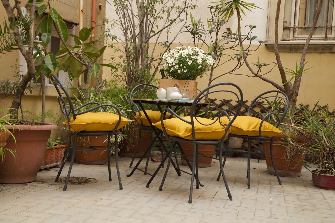 Bed and Breakfast La Terrazza Di Dante à Naples Extérieur photo