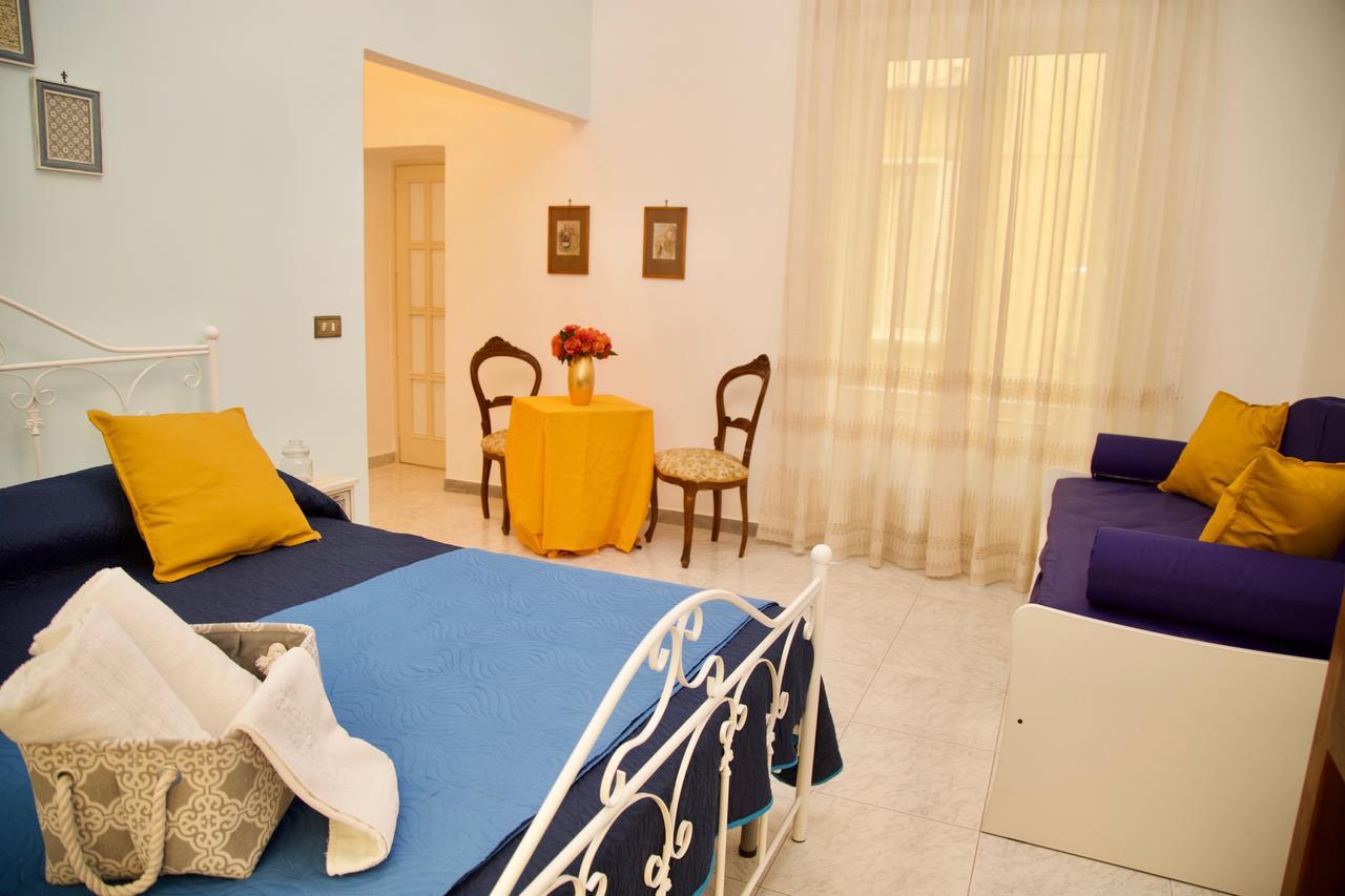 Bed and Breakfast La Terrazza Di Dante à Naples Extérieur photo