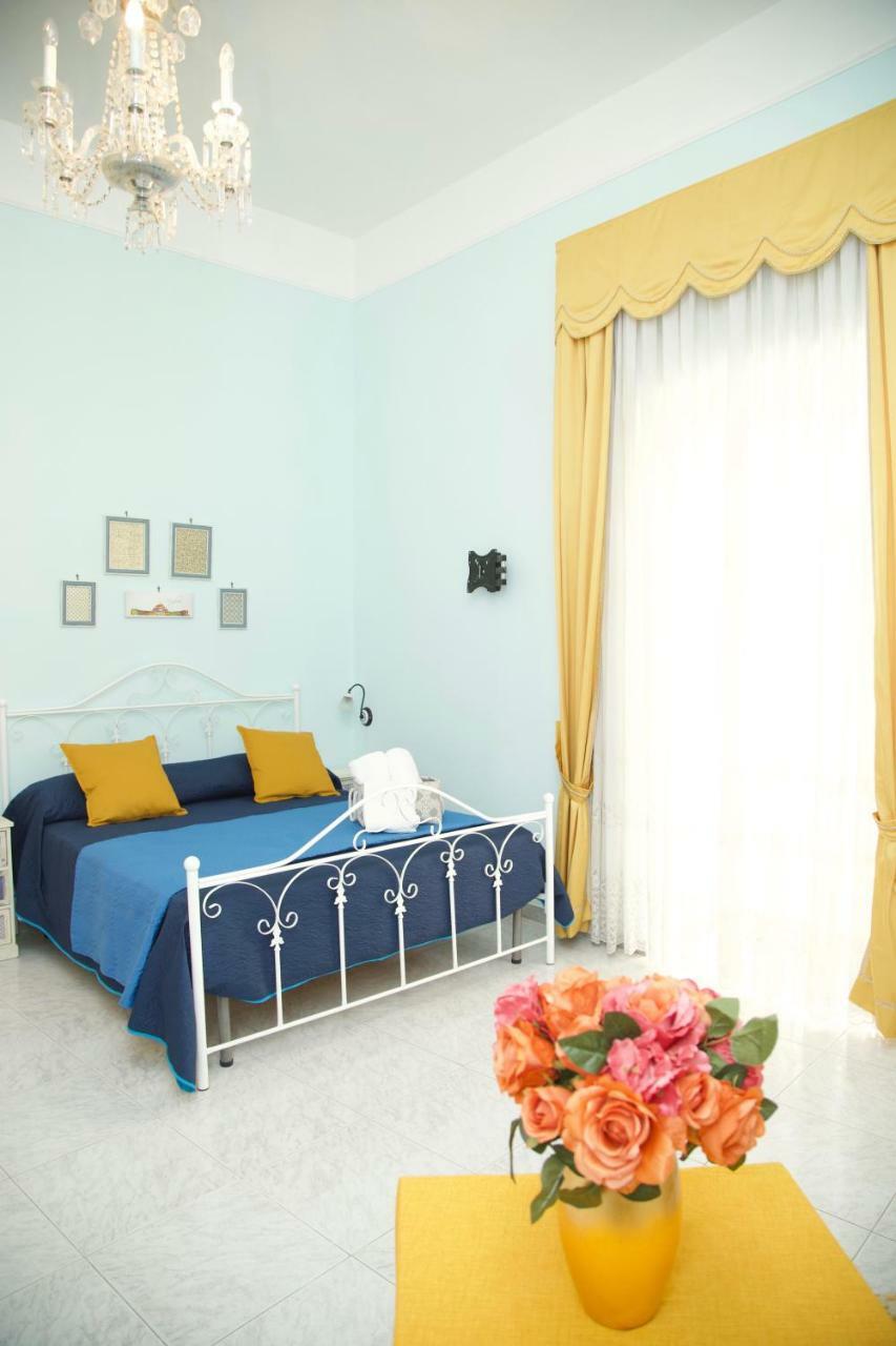 Bed and Breakfast La Terrazza Di Dante à Naples Extérieur photo
